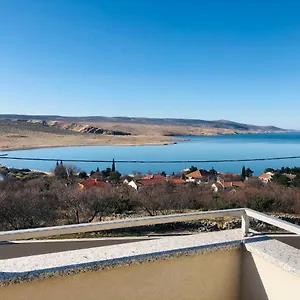 apartments-villa-perla.hotelinzadar.com/