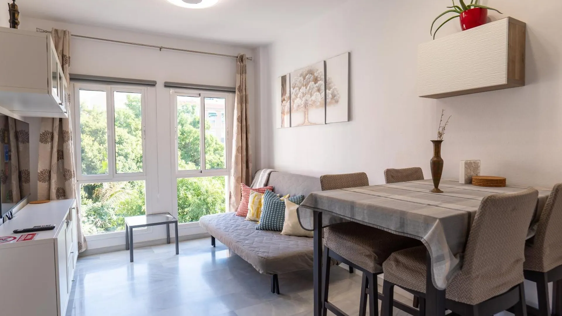 Apartamento Los Cristos Con Vistas Al Parque Malaga 0*,